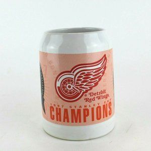 Vintage 1997 NHL Detroit Red Wings Stanley Cup Champions Beer Stein Large Mug